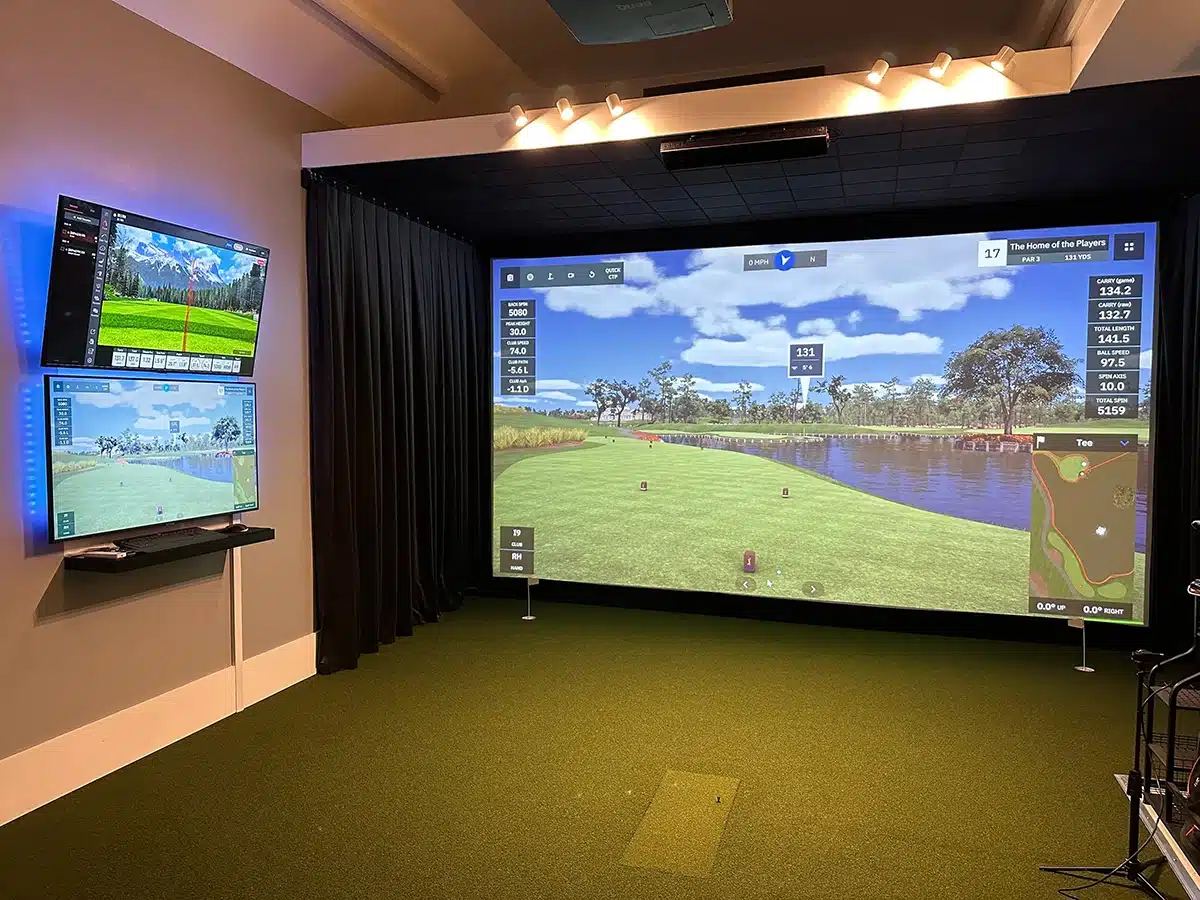Residential golf simulator inspiration 8