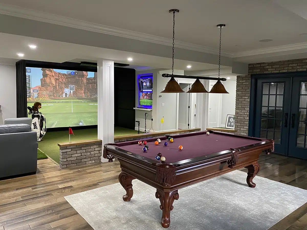 Residential golf simulator inspiration 16